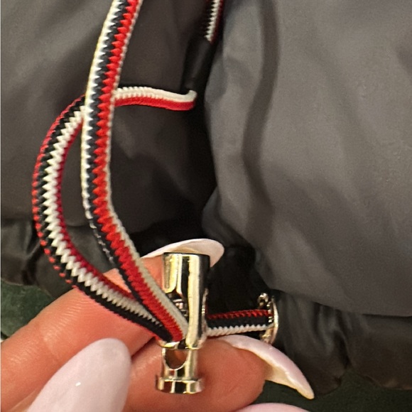 Authentic Mens Monclear Down Jacket - Picture 3 of 8